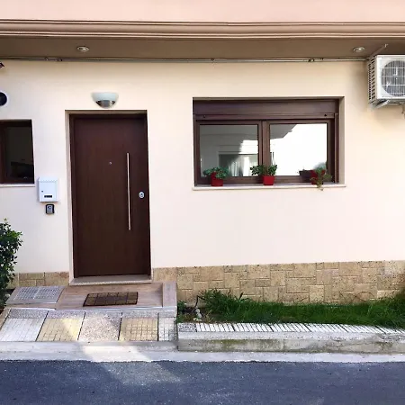 Εmerald Luxury Suite Thessaloniki Exterior photo